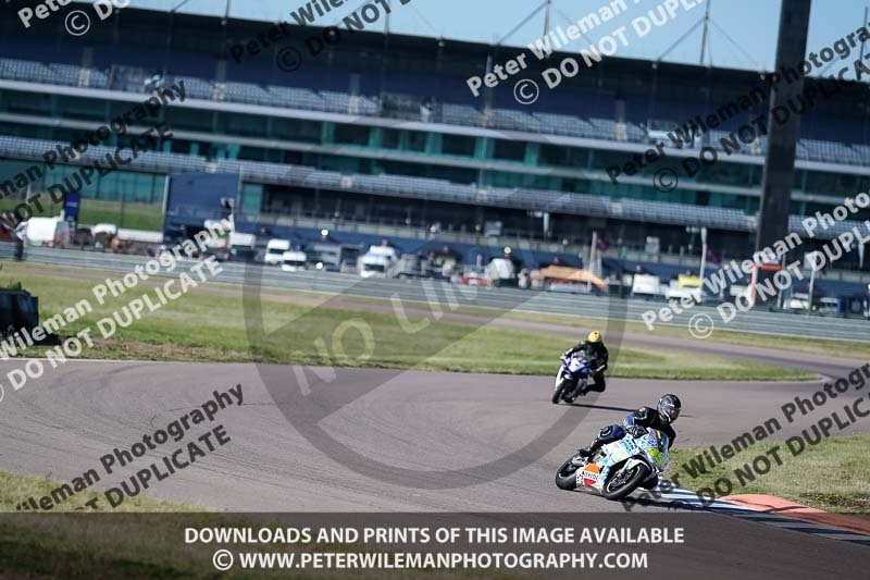 Rockingham no limits trackday;enduro digital images;event digital images;eventdigitalimages;no limits trackdays;peter wileman photography;racing digital images;rockingham raceway northamptonshire;rockingham trackday photographs;trackday digital images;trackday photos